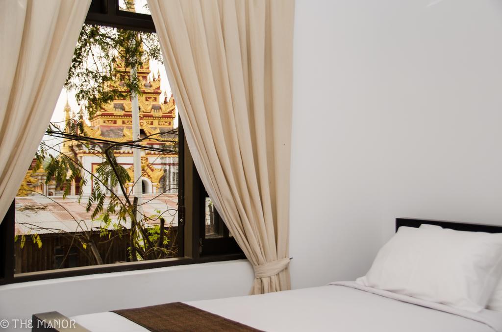 The Manor Hotel ニャウンシュエ 部屋 写真